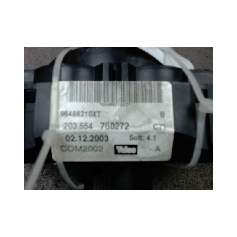 BLOC COMMODOS CITROEN C2 2003-