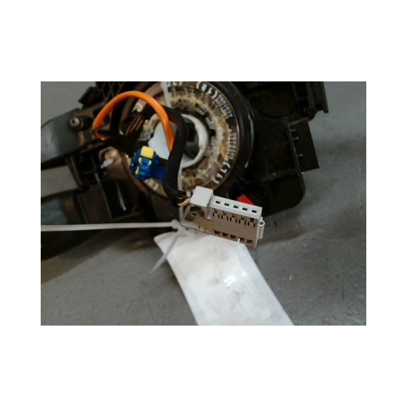 BLOC COMMODOS PEUGEOT 2008