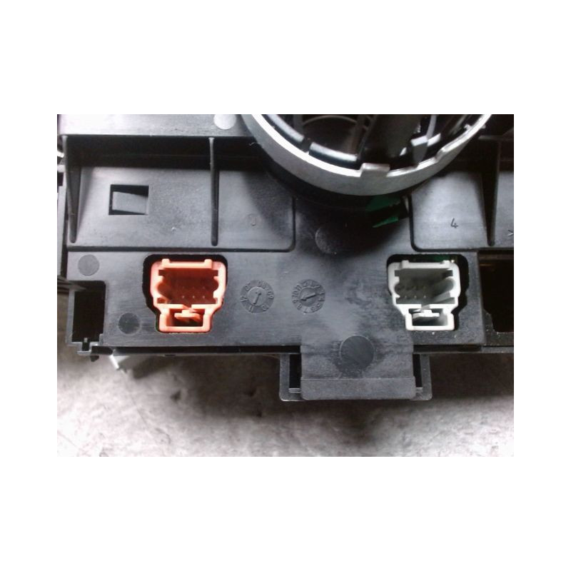BLOC COMMODOS CITROEN C3 2005-