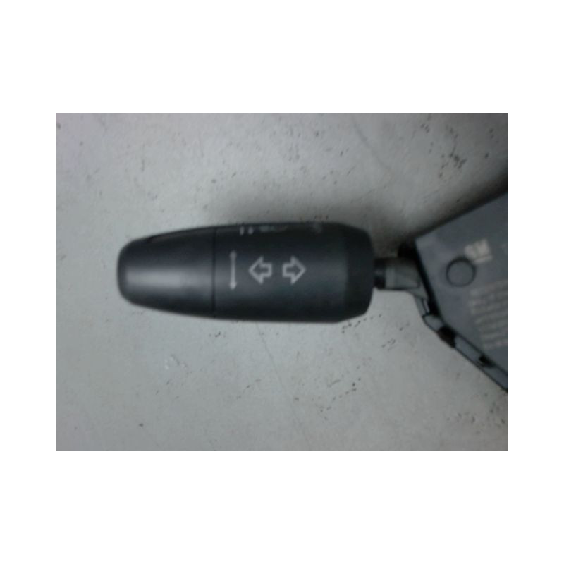 BLOC COMMODOS OPEL CORSA 06-09