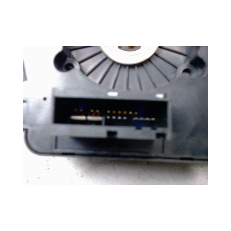 BLOC COMMODOS OPEL CORSA 06-09