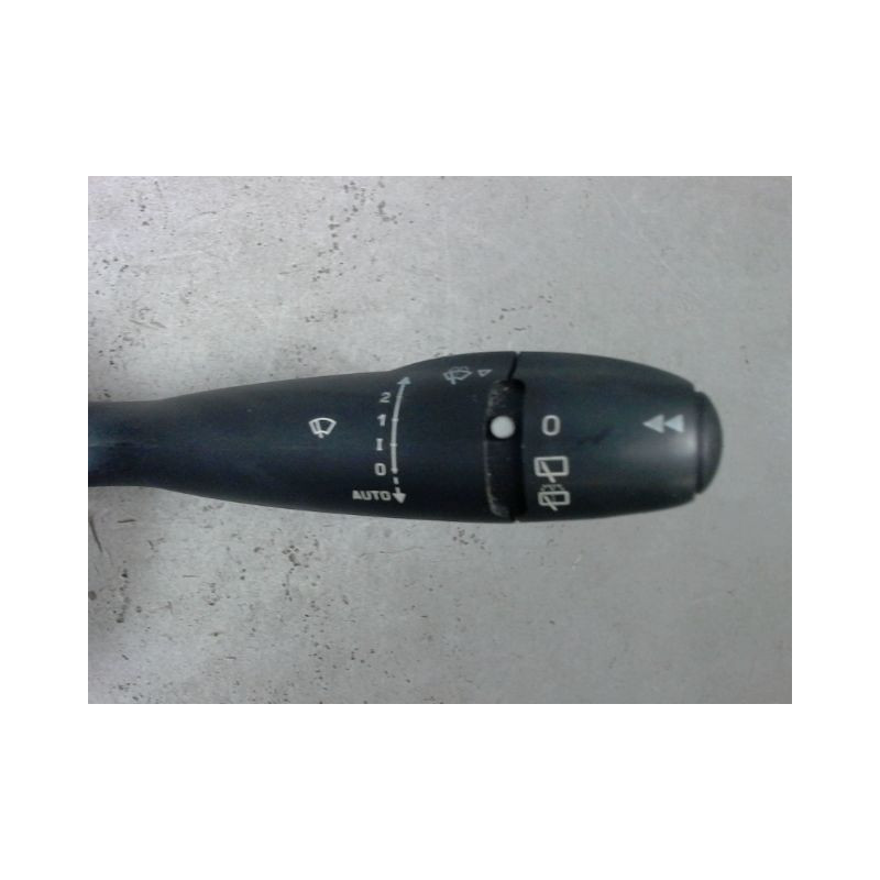 BLOC COMMODOS CITROEN C4 04-08