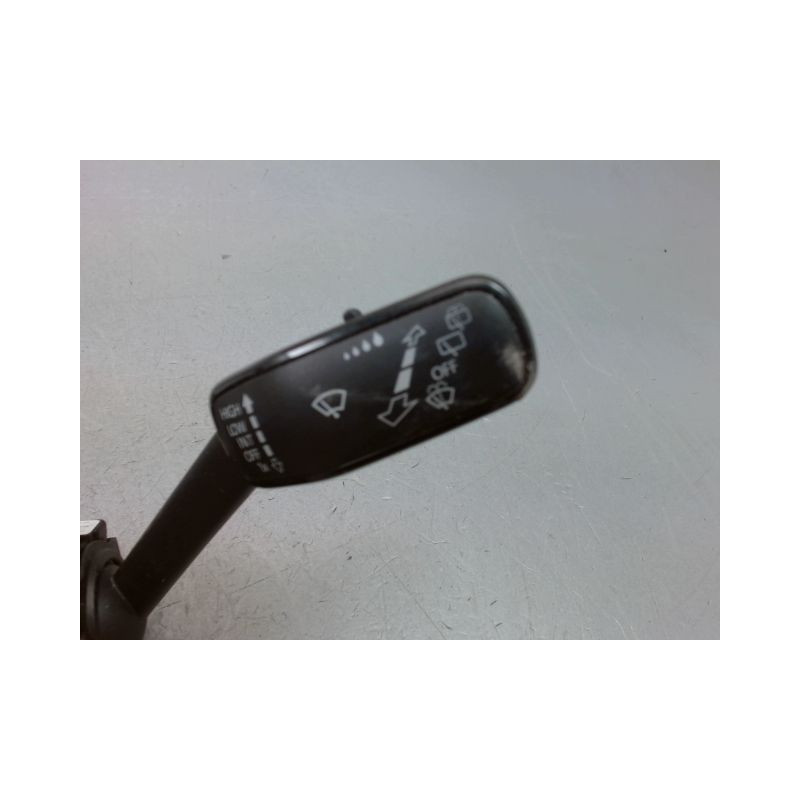 BLOC COMMODOS SEAT LEON 2005-