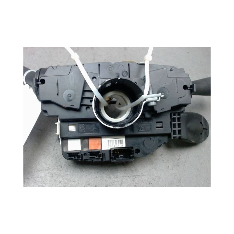 BLOC COMMODOS PEUGEOT 208