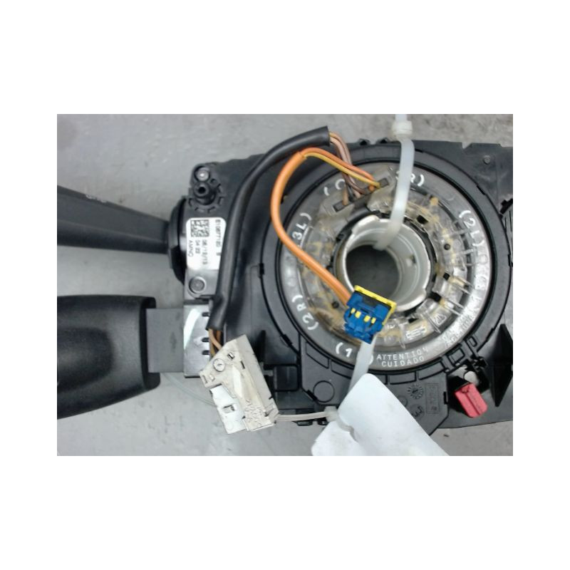 BLOC COMMODOS PEUGEOT 208