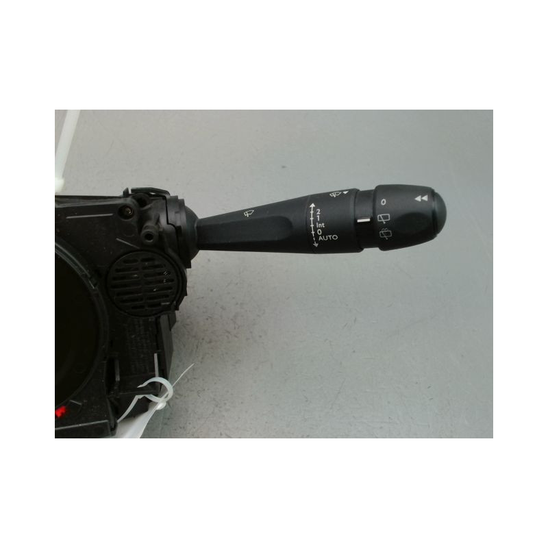 BLOC COMMODOS PEUGEOT 5008 2009-