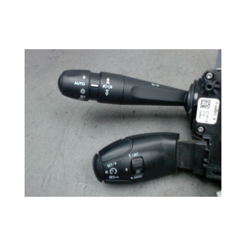 BLOC COMMODOS PEUGEOT 208