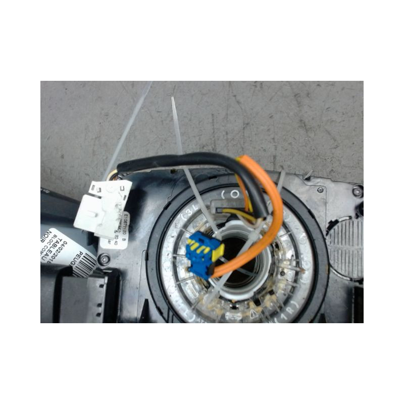 BLOC COMMODOS PEUGEOT 208