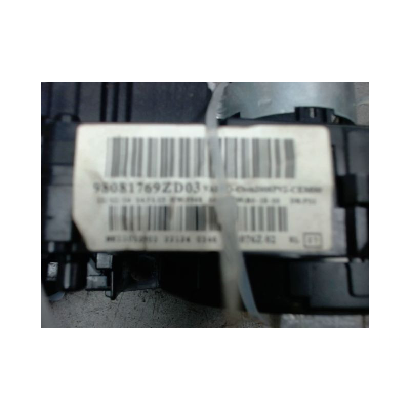 BLOC COMMODOS PEUGEOT 208