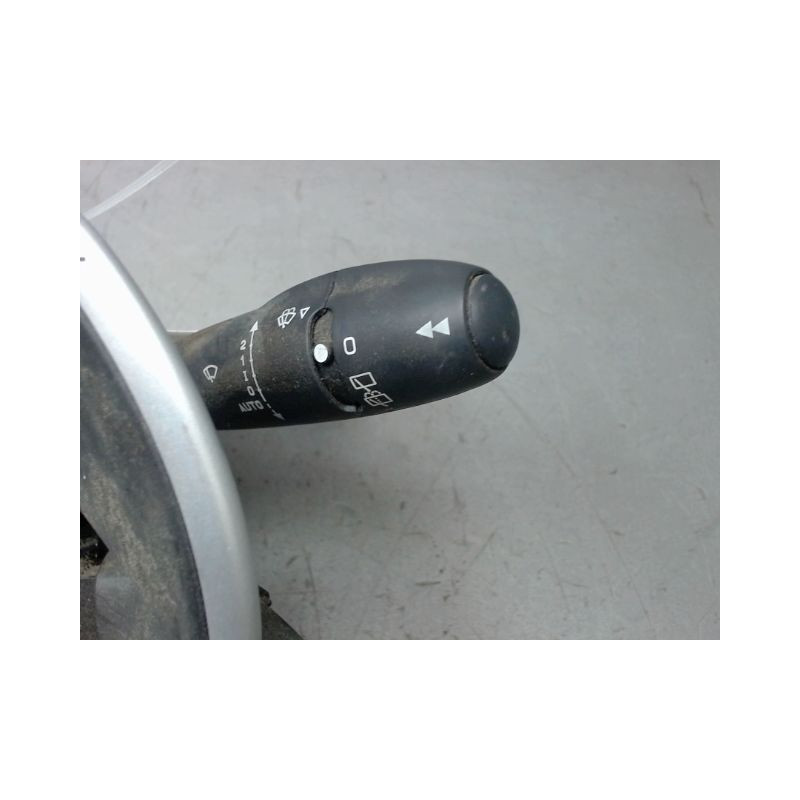 BLOC COMMODOS CITROEN C2 2003-