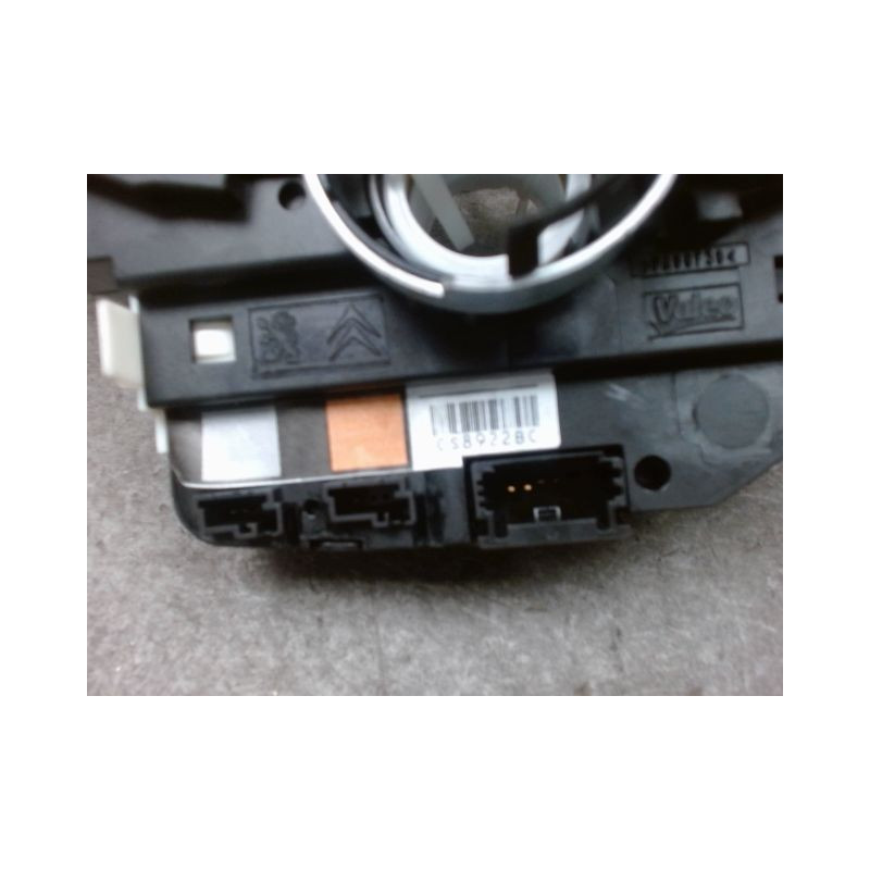 BLOC COMMODOS PEUGEOT 208