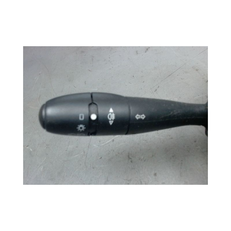 BLOC COMMODOS CITROEN C3 2002-2005