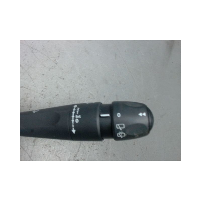 BLOC COMMODOS PEUGEOT 208