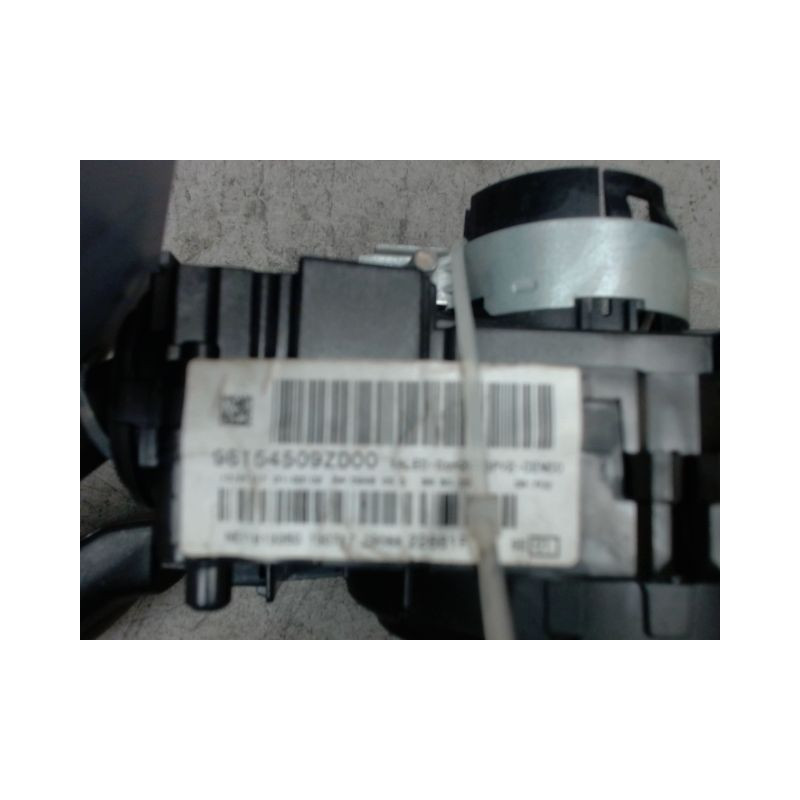BLOC COMMODOS PEUGEOT 208