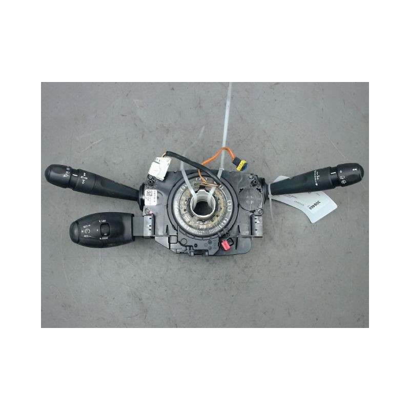 BLOC COMMODOS PEUGEOT 208