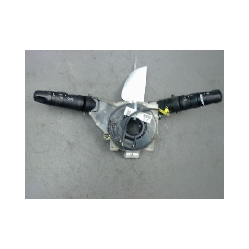 BLOC COMMODOS NISSAN MICRA 2003-2005