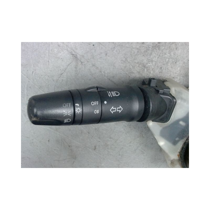 BLOC COMMODOS NISSAN MICRA 2003-2005
