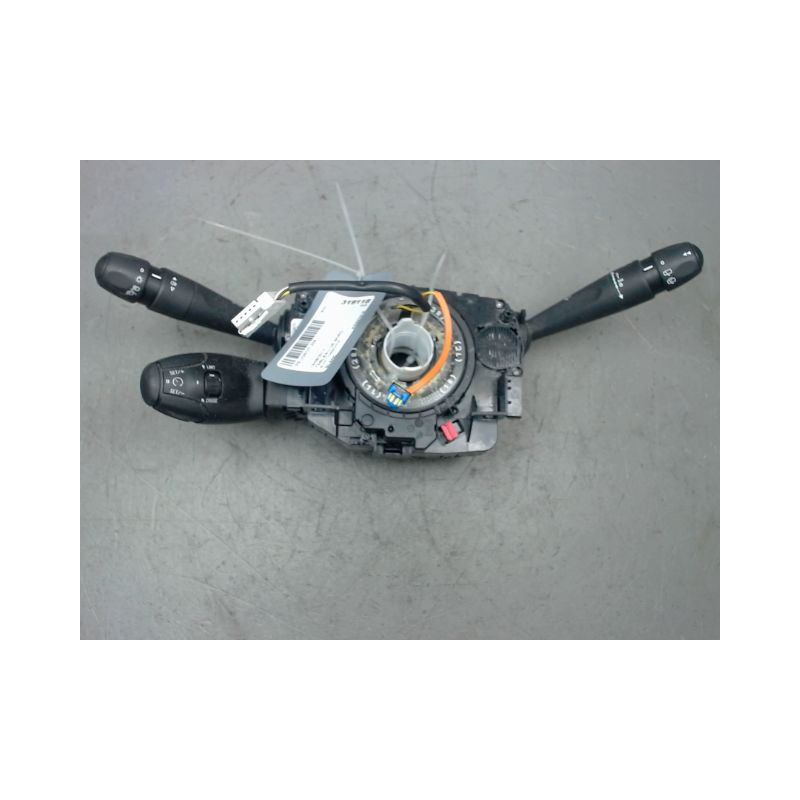 BLOC COMMODOS PEUGEOT 208
