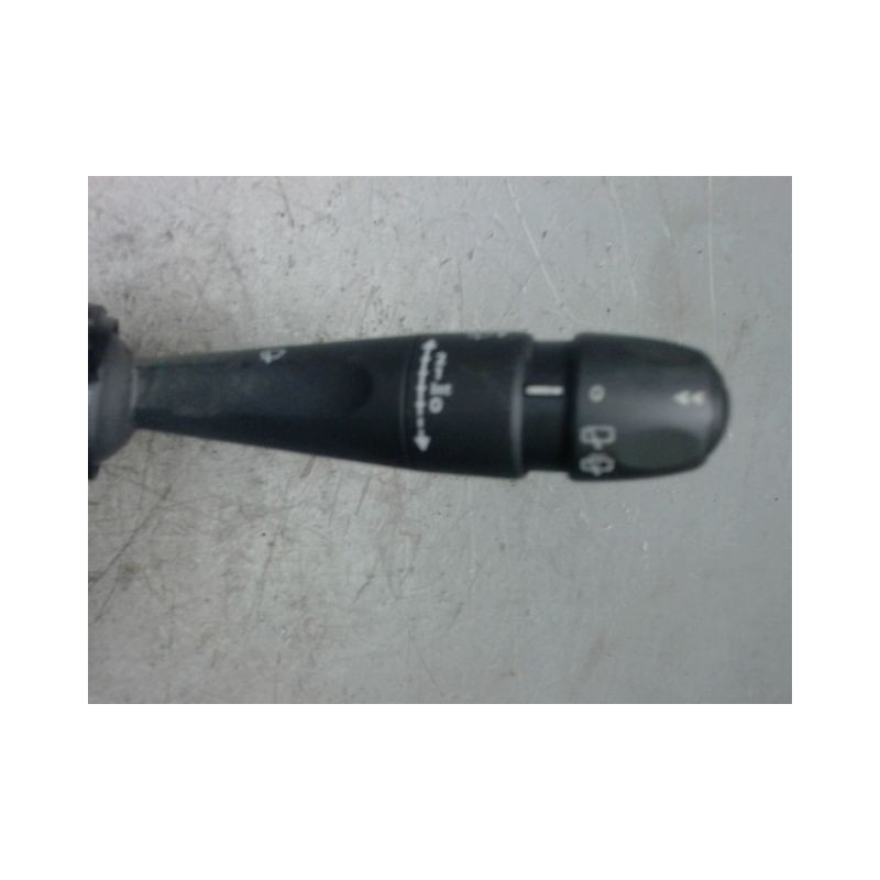 BLOC COMMODOS PEUGEOT 208