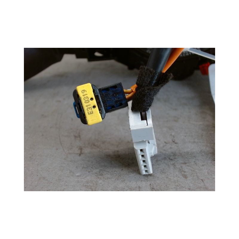 BLOC COMMODOS PEUGEOT 208