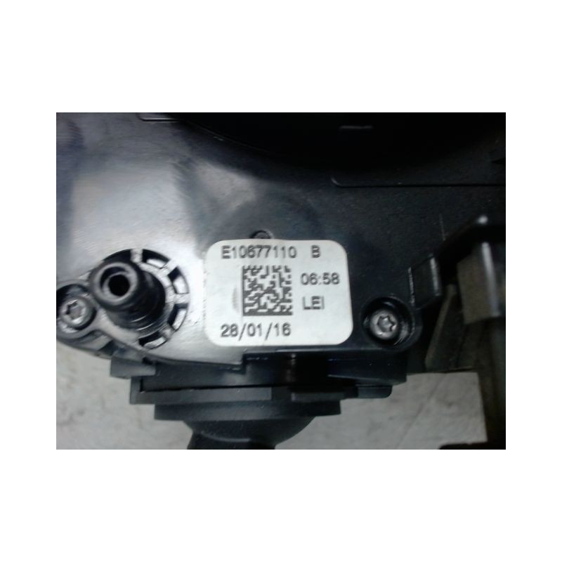 BLOC COMMODOS PEUGEOT 208