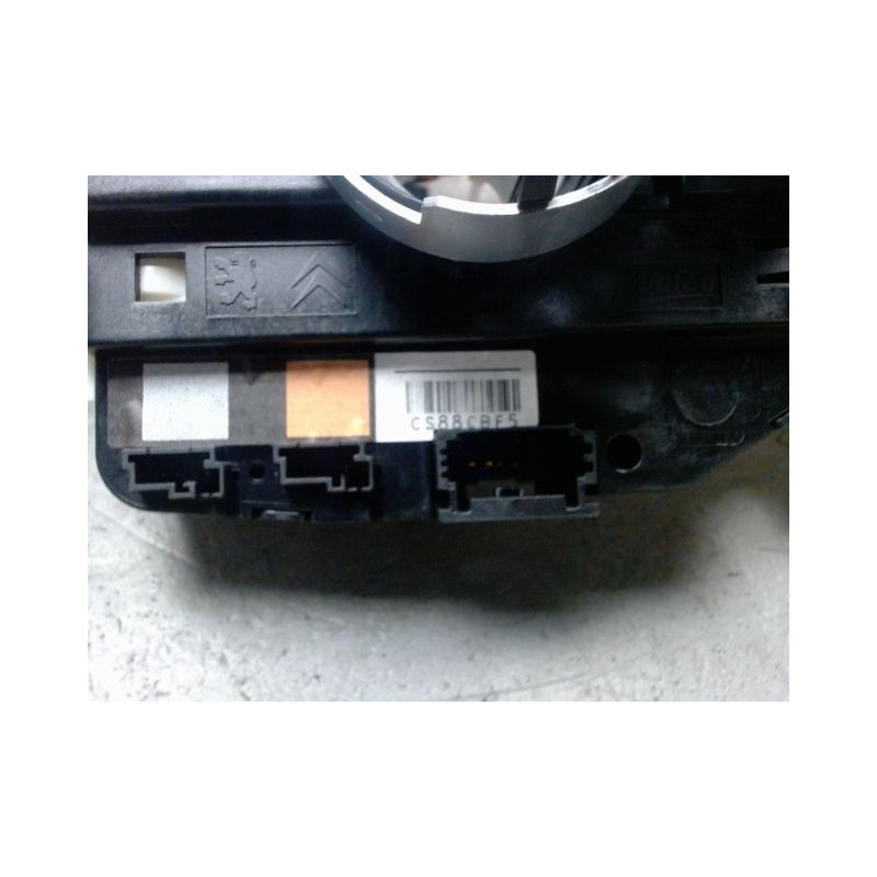 BLOC COMMODOS PEUGEOT 208