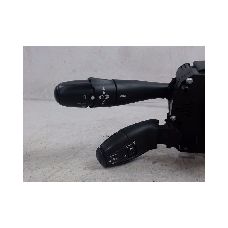 BLOC COMMODOS PEUGEOT 207