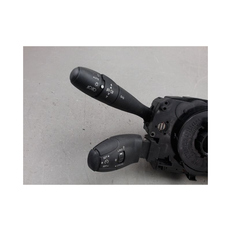 BLOC COMMODOS PEUGEOT 207