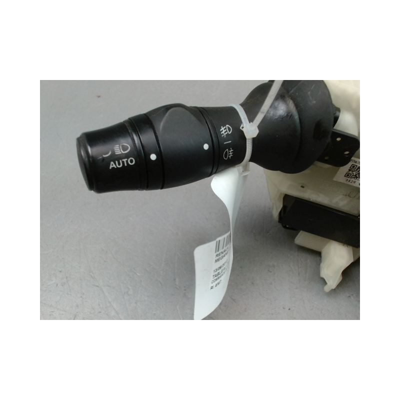 BLOC COMMODOS RENAULT MEGANE COUPE III Phase 2 2012-2014