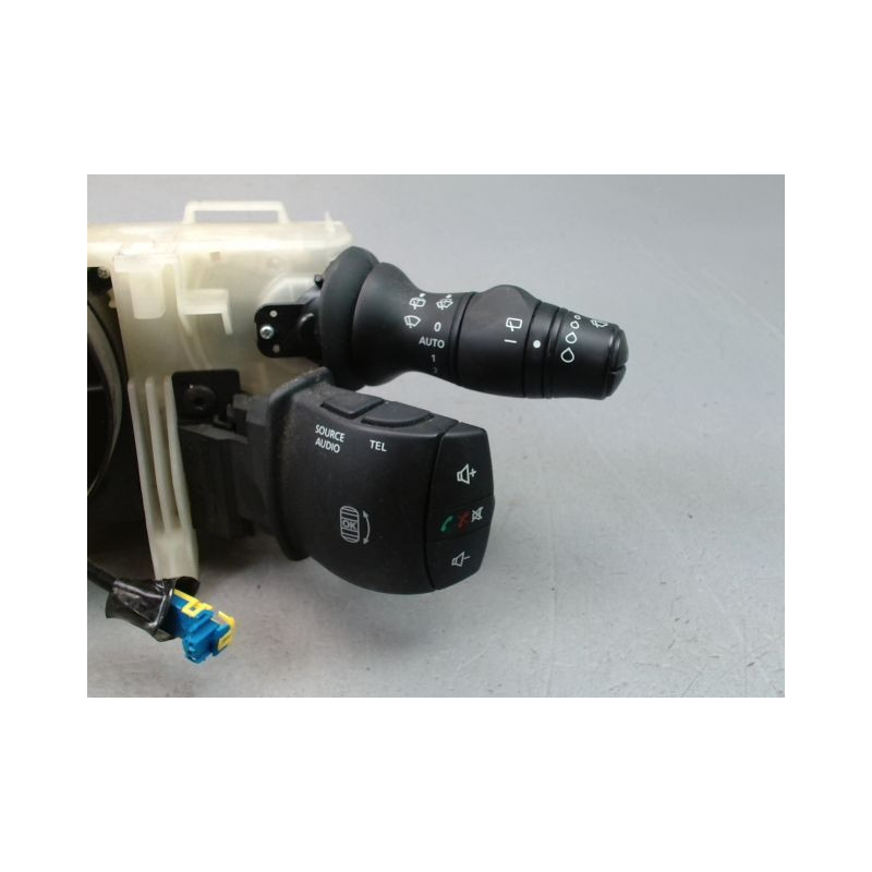 BLOC COMMODOS RENAULT MEGANE COUPE III Phase 2 2012-2014