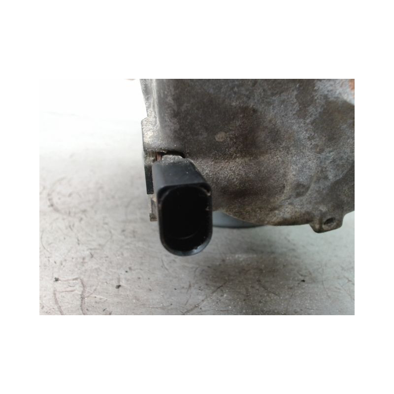 COMPRESSEUR AIR CONDITIONNE AUDI Q3