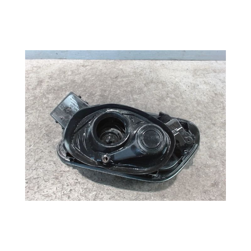 VOLET DE TRAPPE CARBURANT AUDI A1