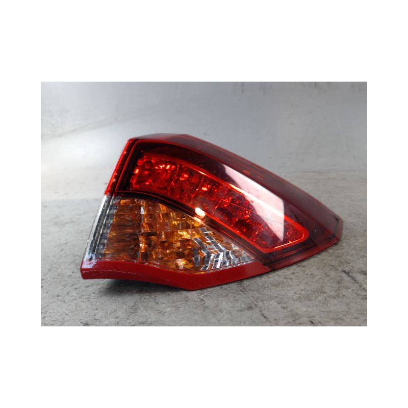 FEU ARRIERE DROIT RENAULT LAGUNA