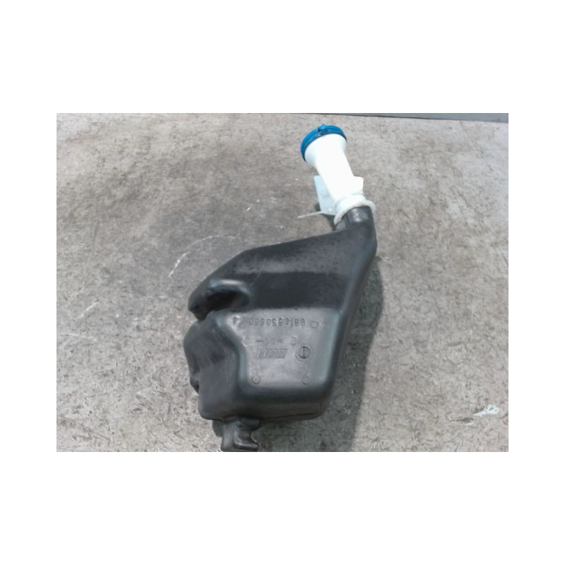 RESERVOIR LAVE-GLACE AVANT PEUGEOT 106 96-2003
