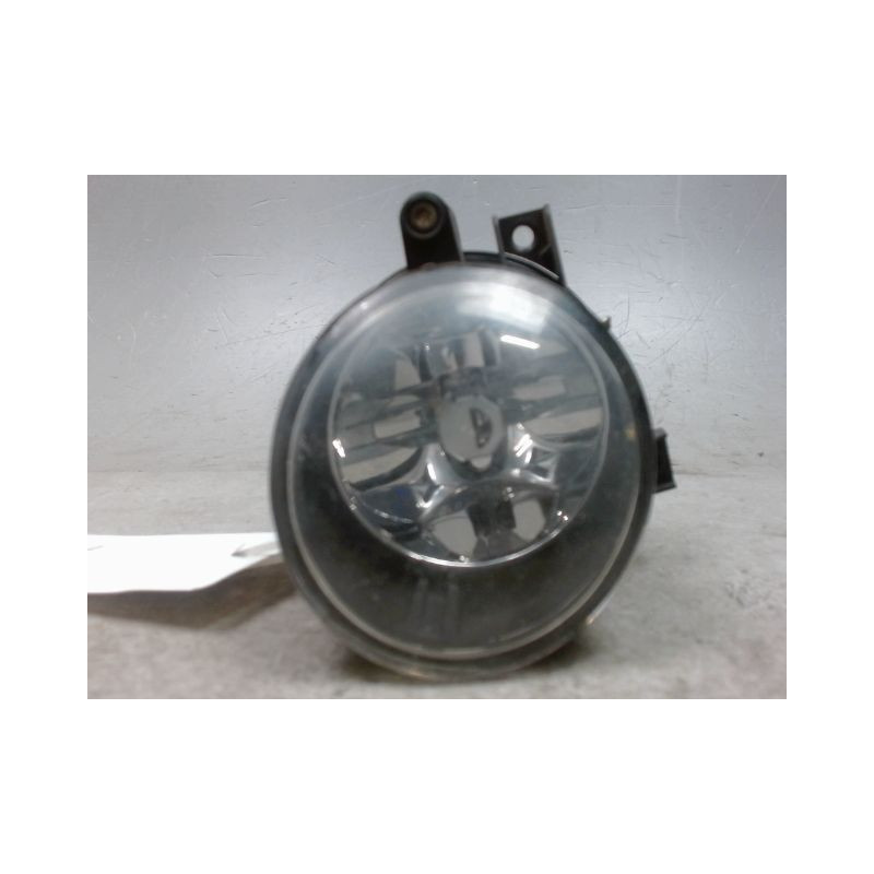 PHARE ANTIBROUILLARD AVANT GAUCHE VOLKSWAGEN FOX