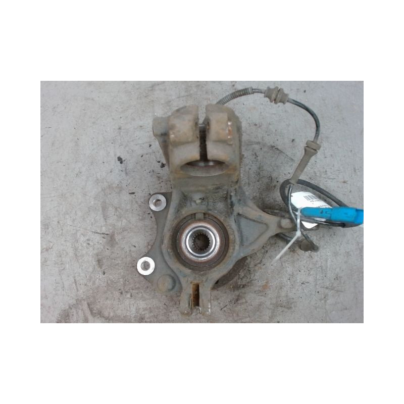 PIVOT AVANT DROIT PEUGEOT 208