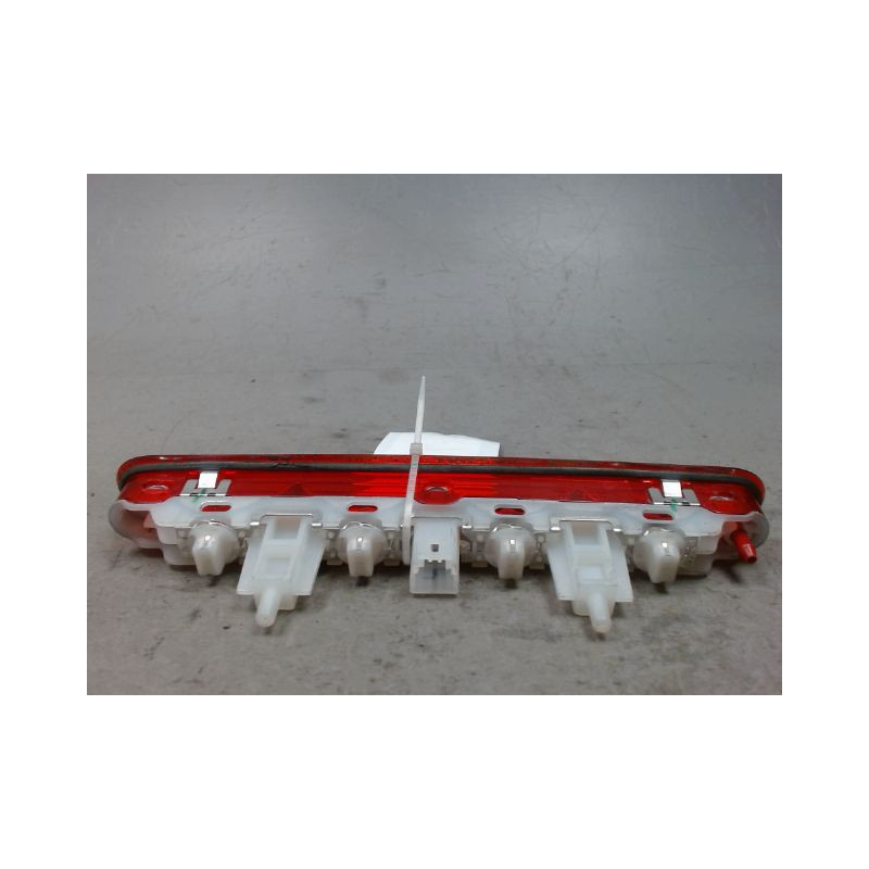 FEUX STOP SUPPLEMENTAIRE CITROEN C3