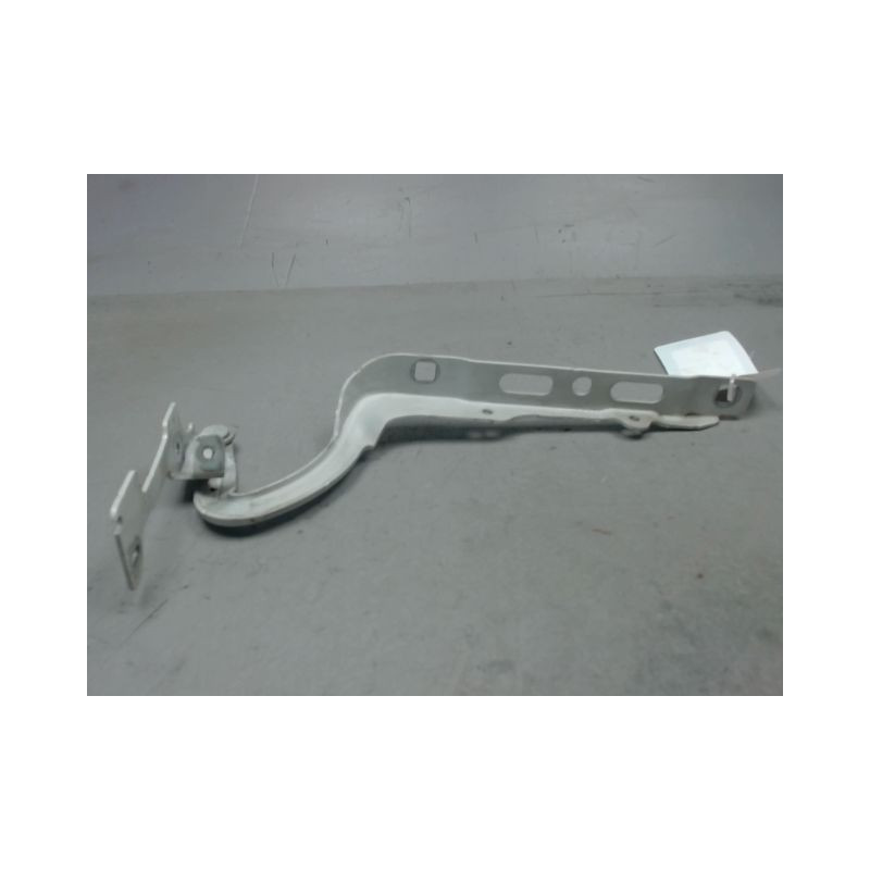 COMPAS GAUCHE CAPOT PEUGEOT 208