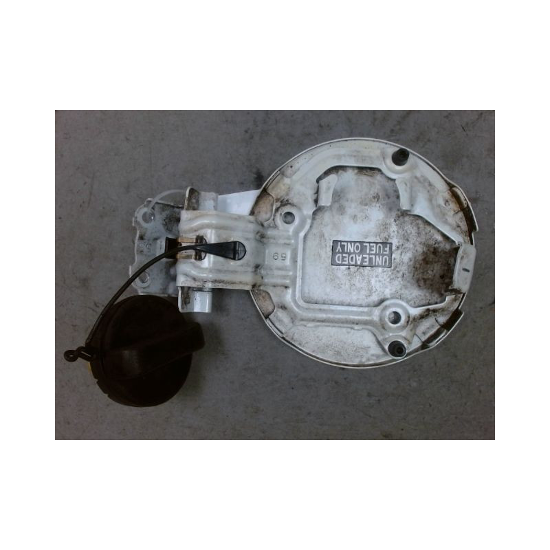 VOLET DE TRAPPE CARBURANT TOYOTA PRIUS