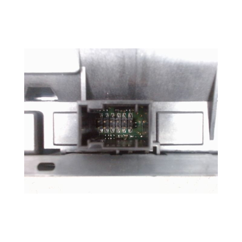 BOUTON DE WARNING CITROEN C3