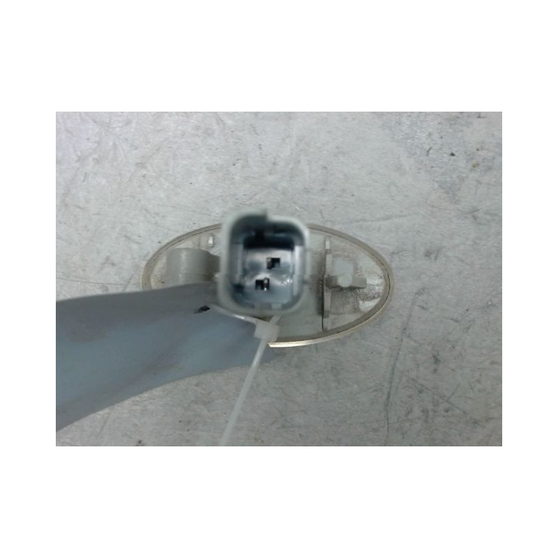 REPETITEUR AILE GAUCHE TOYOTA AYGO