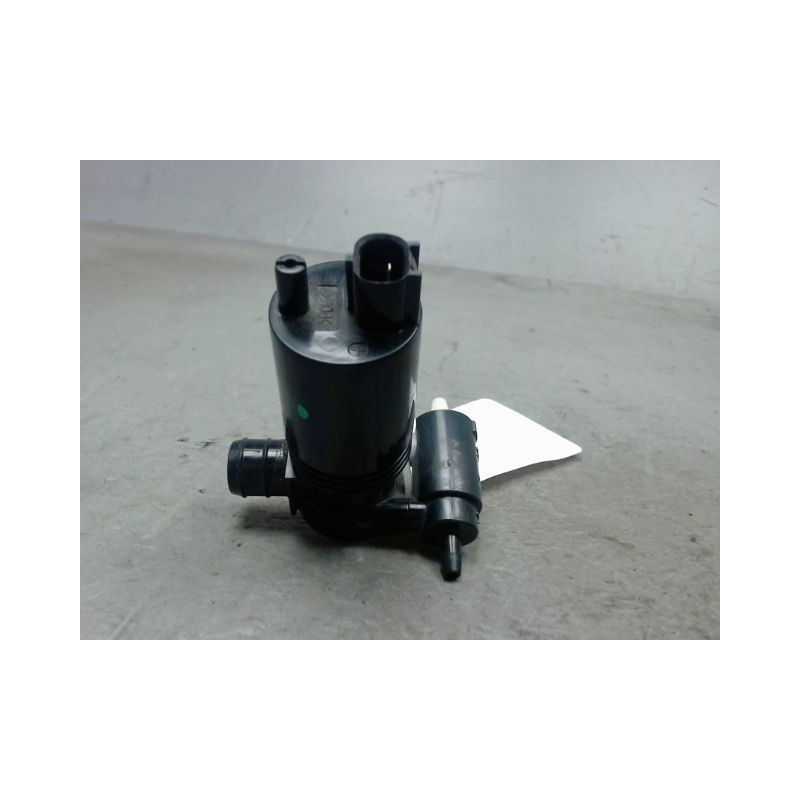 POMPE LAVE-GLACE AVANT NISSAN PULSAR