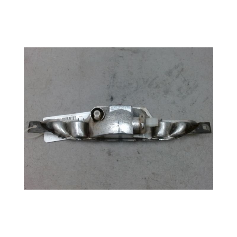 FEU BROUILLARD CENTRAL ARRIERE PEUGEOT 208