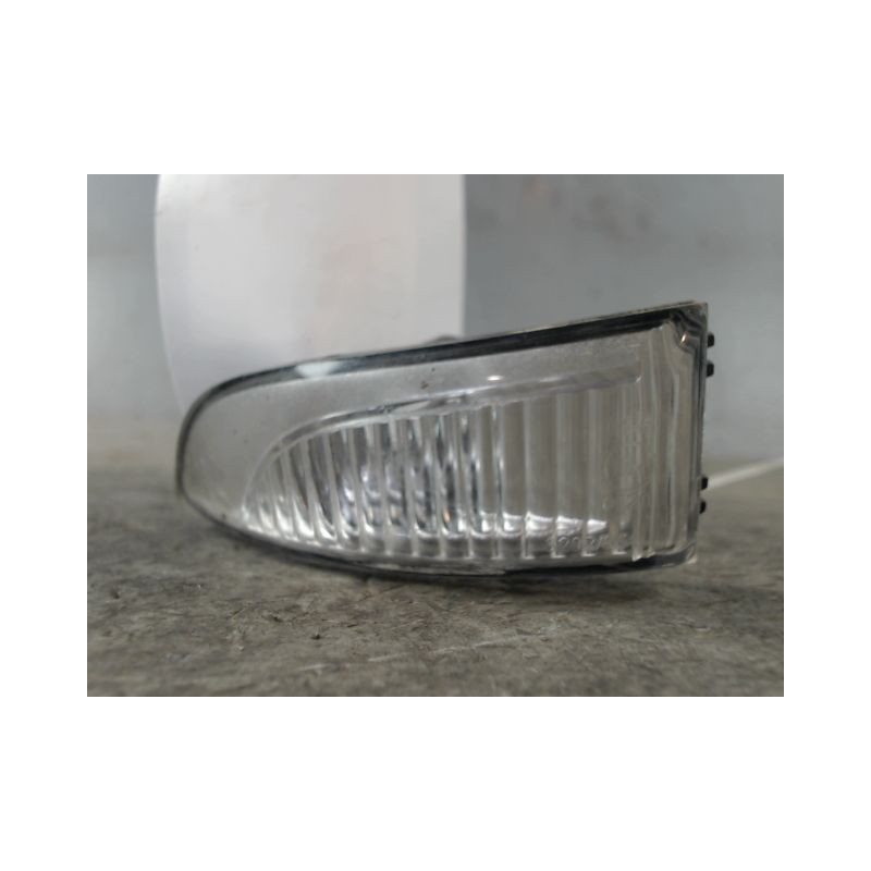 REPETITEUR RETROVISEUR GAUCHE RENAULT MEGANE III 2008-