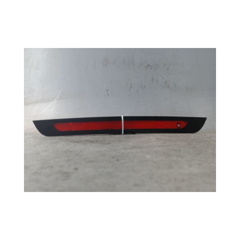 FEUX STOP SUPPLEMENTAIRE CITROEN C3 2005-