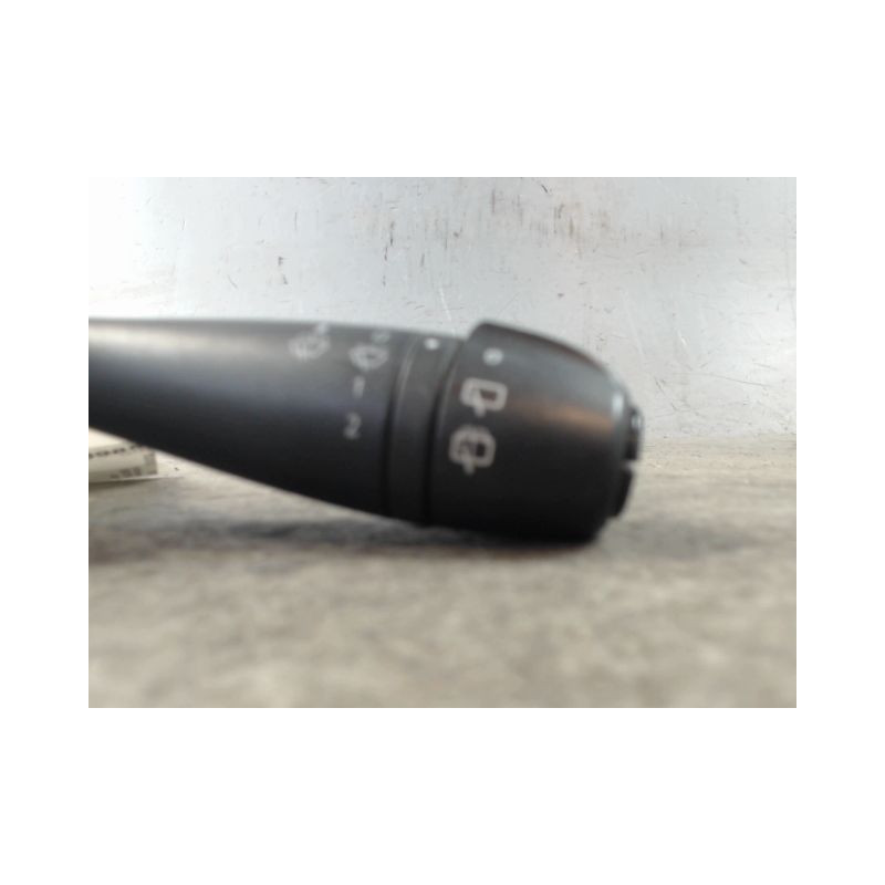 COMMANDE ESSUIE GLACE RENAULT TWINGO III