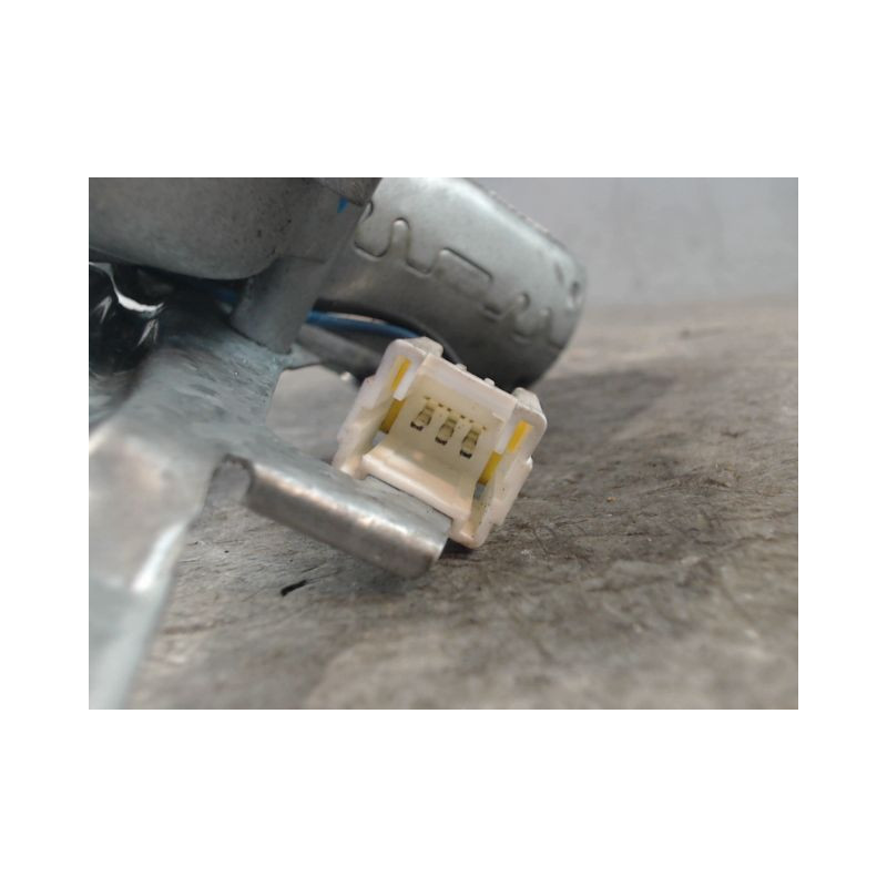 MOTEUR ESSUIE-GLACE ARRIERE RENAULT CLIO II PH.1 98-2001