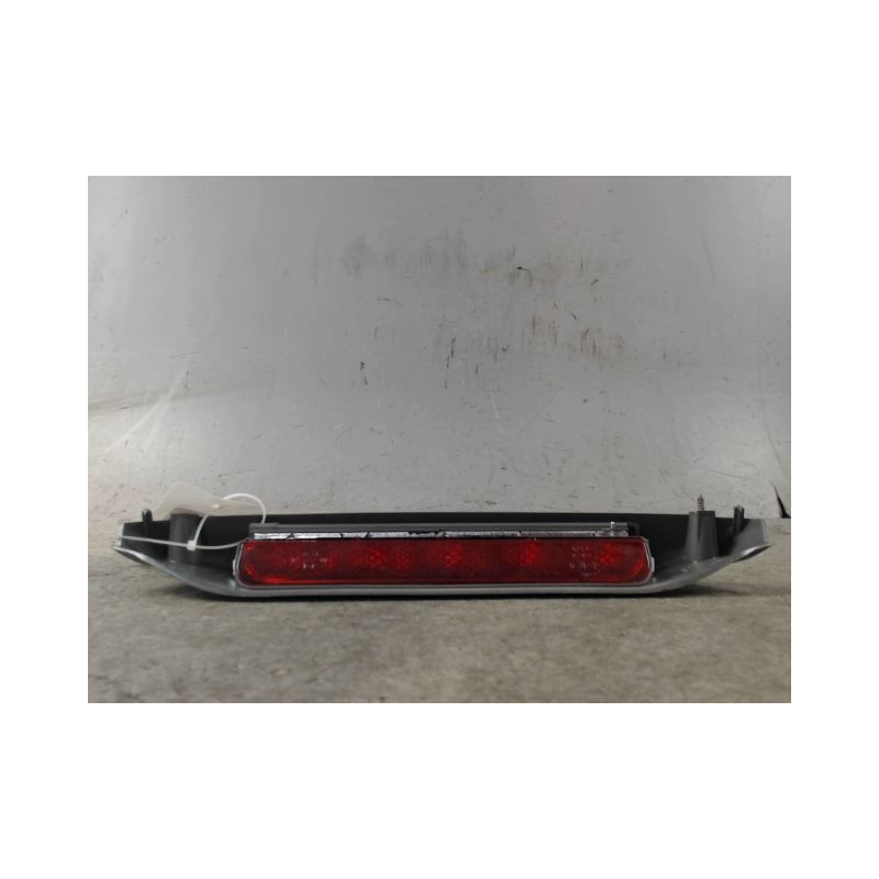 FEUX STOP SUPPLEMENTAIRE FIAT PANDA 2003-