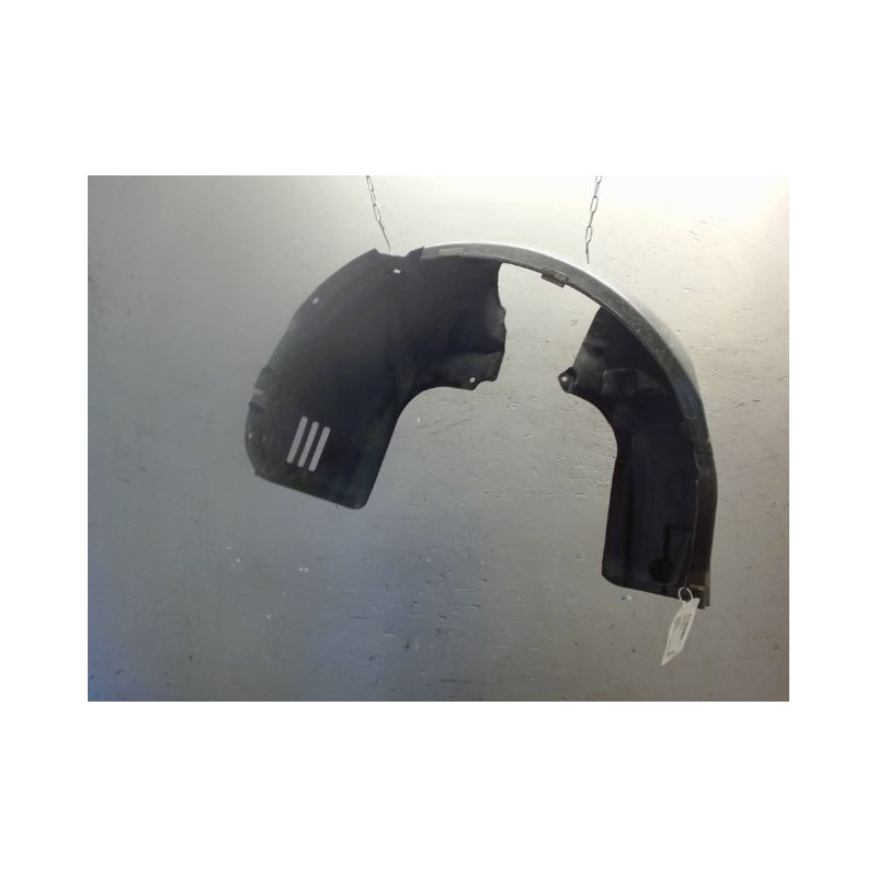 PARE-BOUE AVANT GAUCHE FORD FIESTA