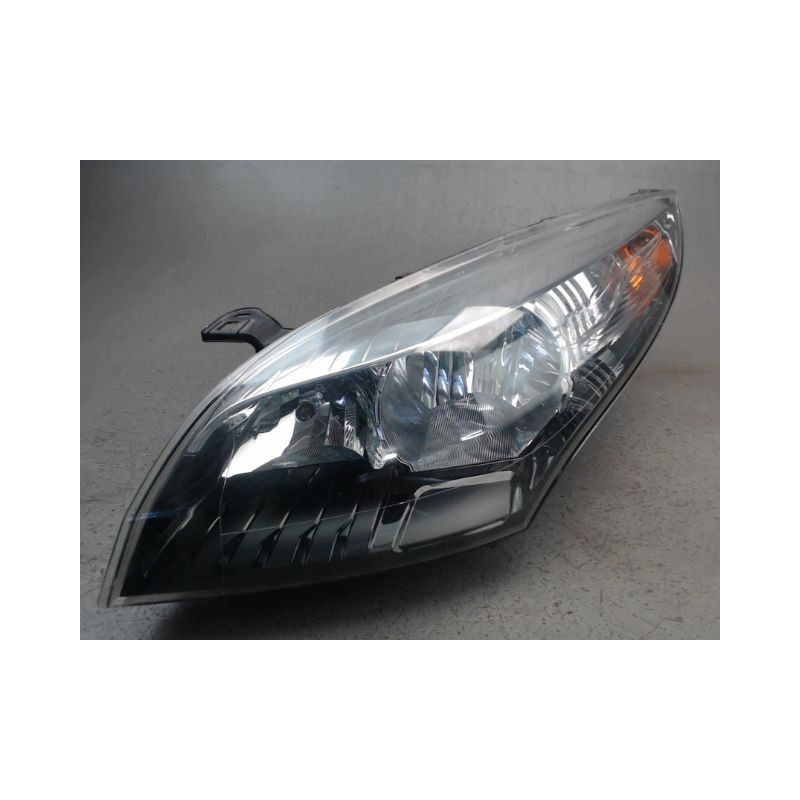 PHARE GAUCHE RENAULT MEGANE